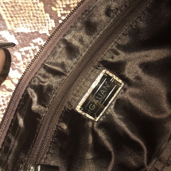 Snakeskin clutch - Picture 3 of 3